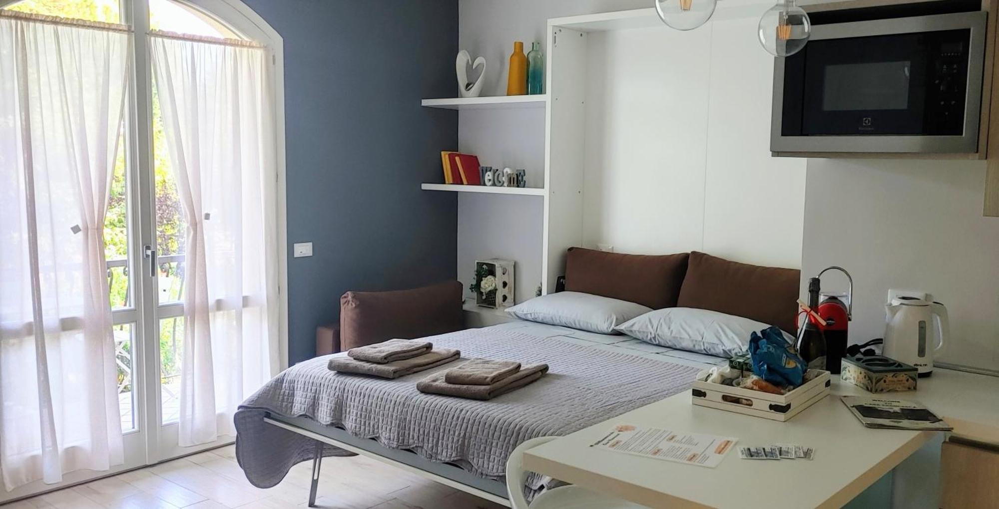 Апартаменти Casa Francesca Песк'єра-дель-Гарда Екстер'єр фото